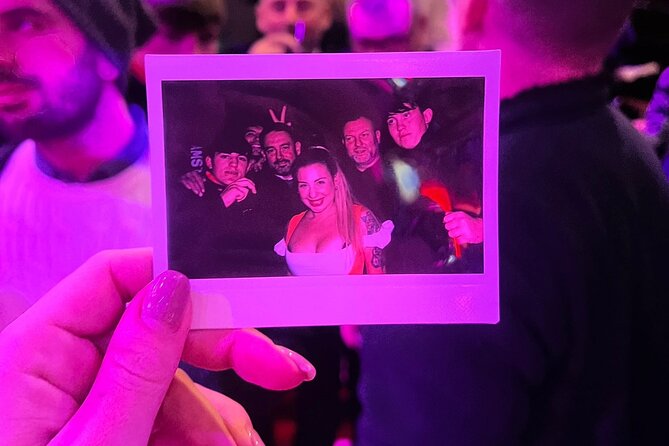 Private Hostess Bar Tour in Amsterdam Red Light District (3h) - What to Expect