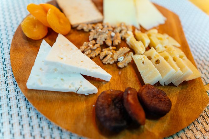 PRIVATE Istanbul Food Tour - 10 Tastings Including Raki & Padi - Discover Neighborhood Landmarks