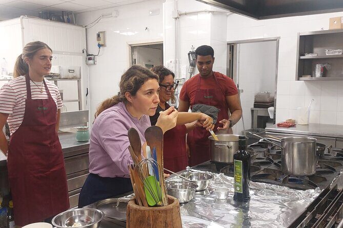 Private Italian cooking lessons in Rome - The Sum Up