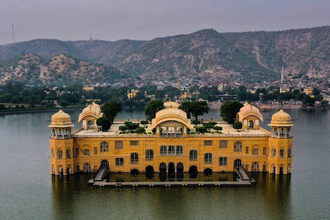 Private Jaipur Tuk Tuk Full Day Trip With Pickup - Dress Code and Walking Tips