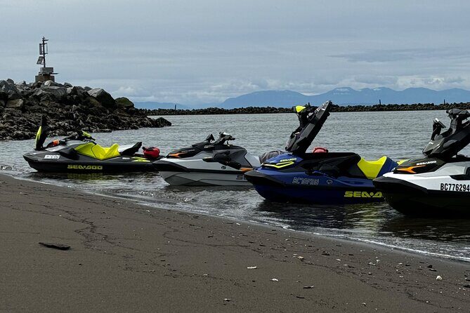 Private Jet Ski Rental in Pitt Meadows Canada - A Closer Look at the Pitt Meadows Jet Ski Experience