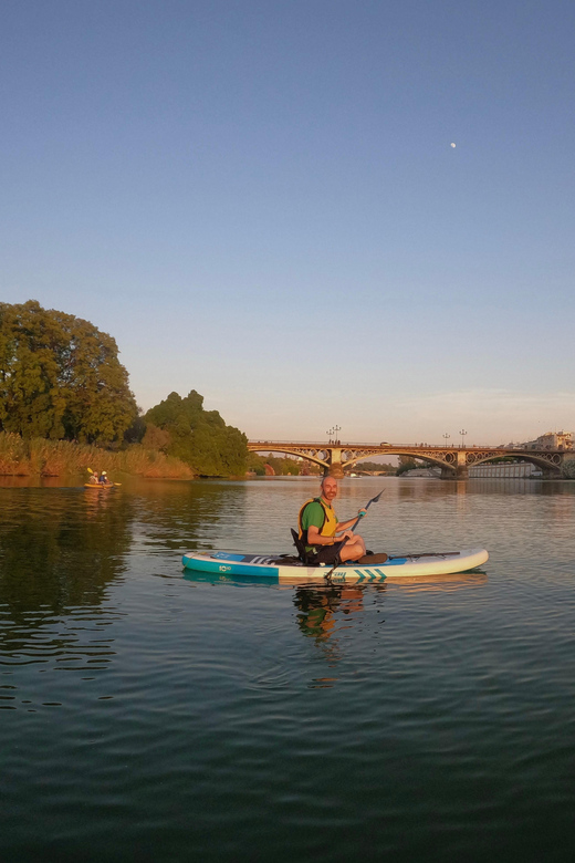 Private Kayak Tour: Historic Seville, Triana and Cartuja - Equipment and Safety