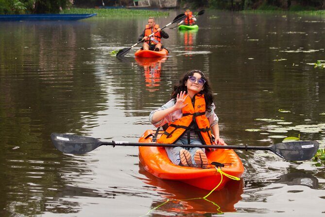 Private kayaks tour in Xochimilco & Cuicuilco pyramid - Pricing and Value