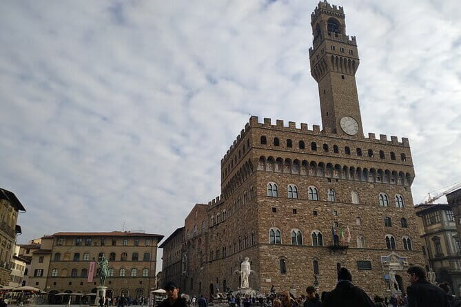 Private Kids Treasure Hunt in Palazzo Vecchio - Introduction to the Experience