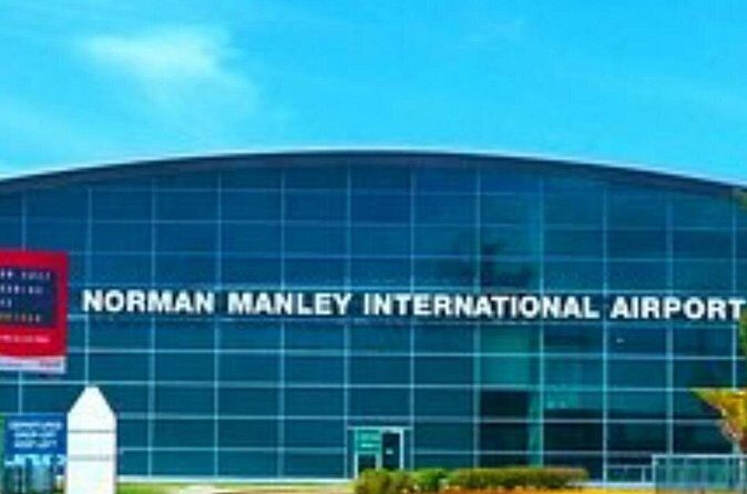 Private Kingston Airport Transfer - The Value of a Private Transfer