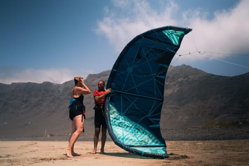 PRIVATE KITESURF LESSONS - Instructor Qualifications