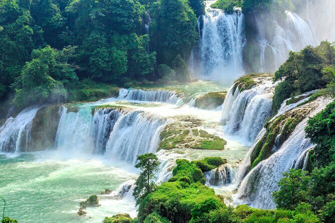 Private Klis Fortress and Krka Waterfalls and Trogir Tour - Key Points