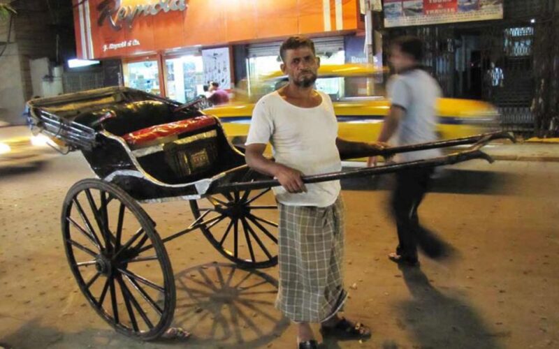 Private Kolkata Tour With Victoria Memorial & Tonga Ride - Itinerary Highlights