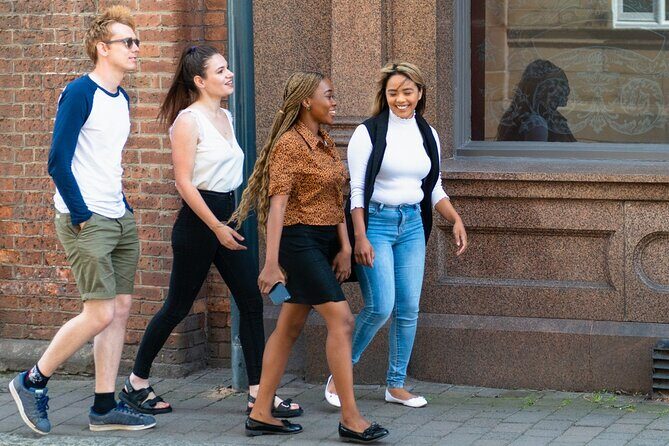 Private Leeds Exploration Through Time and Art - The Value of a Guided Experience