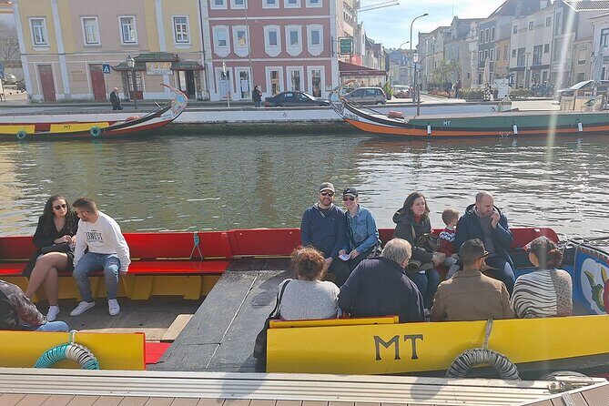 Private Lisbon to Porto tour - Scenic Stops - Electric Vehicle - Analyzing the Value