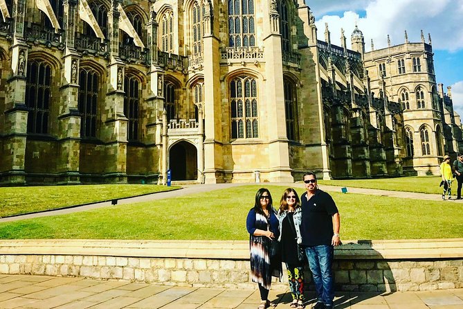 Private London Taxi Royal Windsor and Runnymede Tour - Cancellation Policy