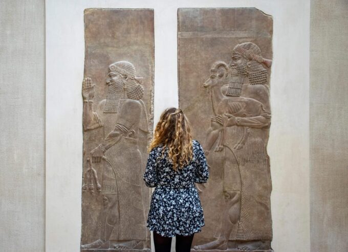Private Louvre Tour – Essentials and More With Expert Guide - Meeting Point and What to Bring