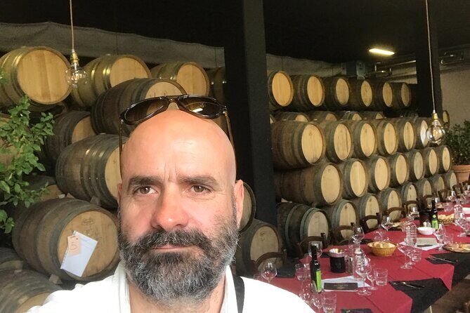 Private Lucca Wine Tour: 2 Wineries with Lunch - Key Points