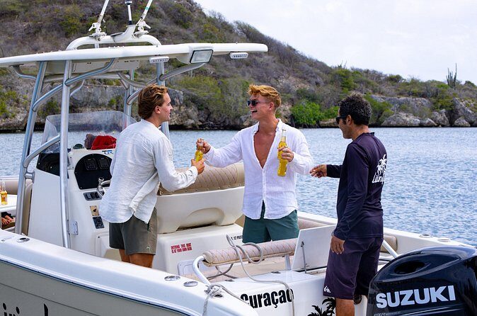 Private Luxury 28ft Boat Trip Coastline Trip Curacao - Additional Costs
