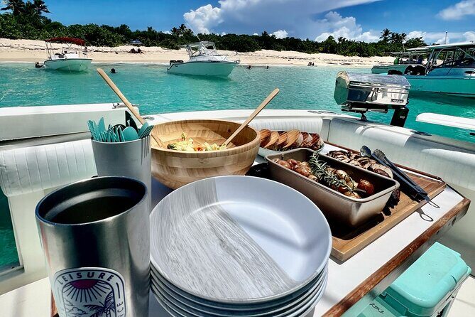 Private Luxury 36' Yacht from Fajardo to Icacos or Palomino - FAQ