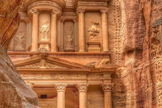 Private Luxury 8-Days Tour in Jordan, With a Licensed Tour Guide - Accessibility and Participation