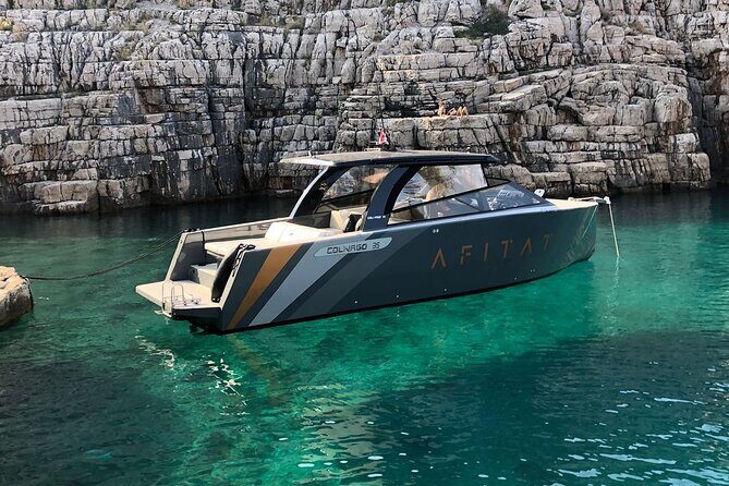 Private Luxury boat from Hvar, Bra and Vis Destination - Additional Costs and Practicalities