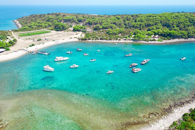 Private Luxury Boat Tour for 12 From Split, Brac, Trogir, Hvar - Stiniva Cove Exploration