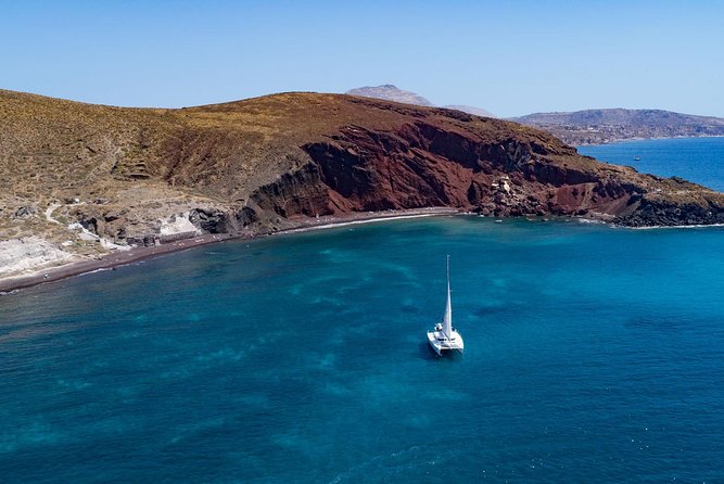 Private Luxury Caldera Cruise With a Rich BBQ Meal and Open Bar! - Exploring the Aegean Landscape