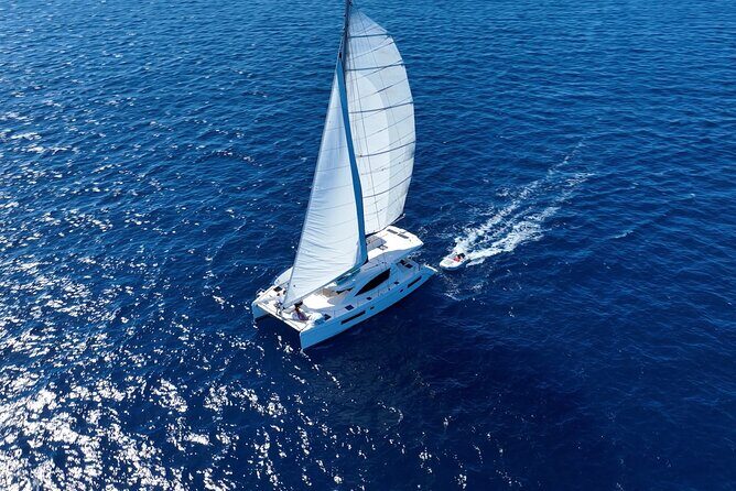 Private Luxury Catamaran Charter in Nassau - What’s Included and What’s Not
