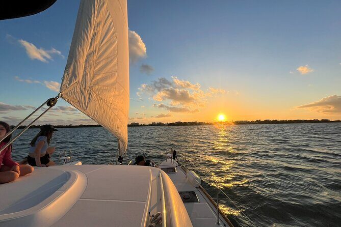 Private Luxury Catamaran Tour to Stingray City and Snorkel - Who Is This Tour Best For?
