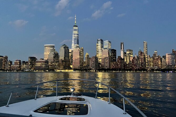 Private Luxury Daytime Boat Tour in New York City - 1 Hour - Traveler Feedback and Recommendations