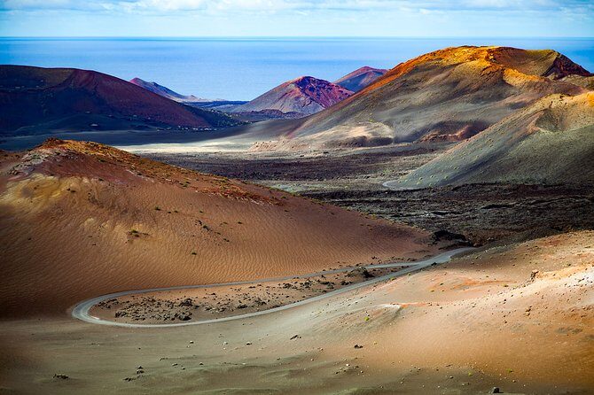 Private Luxury Tour: Best of Lanzarote Island w/ Hotel or Cruise Port pick-up - A Deep Dive into the Lanzarote Private Luxury Tour