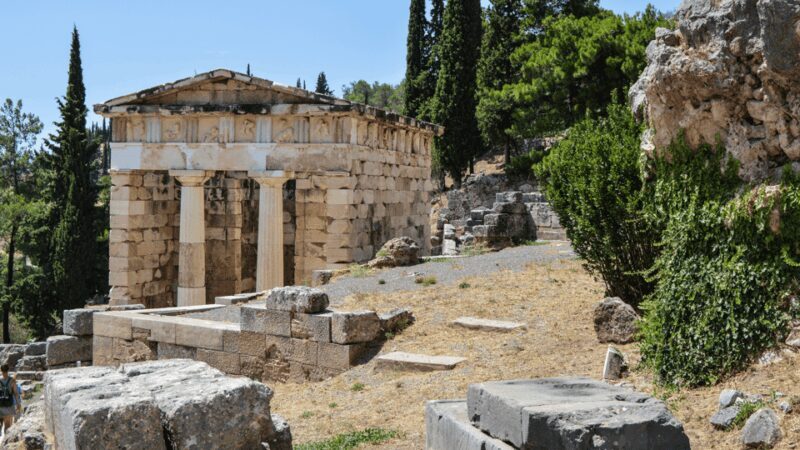 Private Luxury Tour: Delphi, Itea & the Charm of Galaxidi - Who Will Love This Tour?