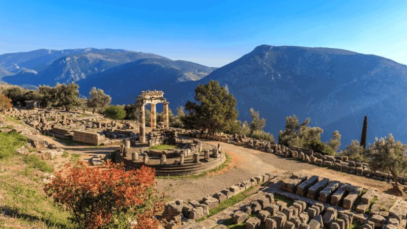 Private Luxury Tour: Delphi, Itea & the Charm of Galaxidi - The Sum Up