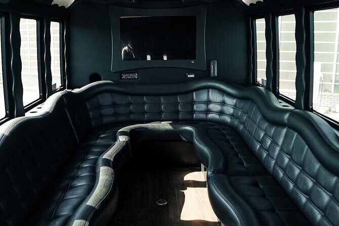 Private Luxury Transfer from YUL to Mont Tremblant - A Detailed Look at What the Transfer Offers