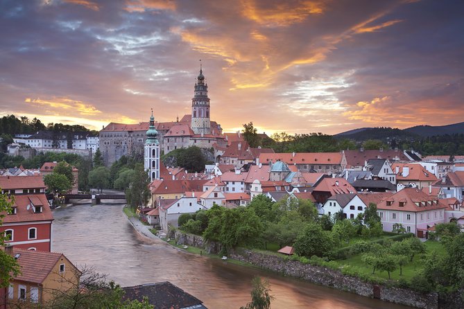 Private Luxury Transfer to Cesky Krumlov From Prague - Booking Process and Policies