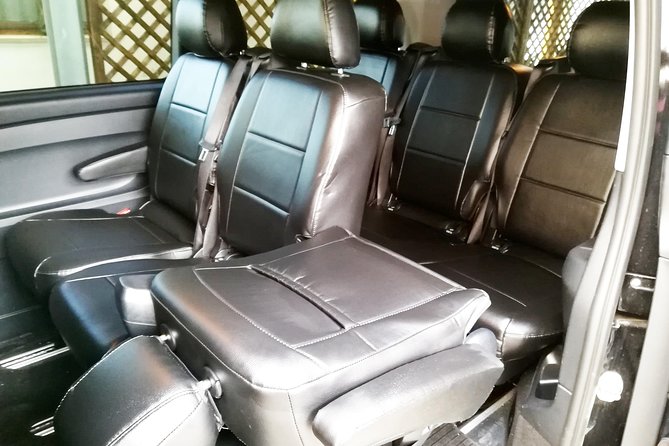 Private Luxury Transfer to Fiumicino Airport From Rome - Ask Away