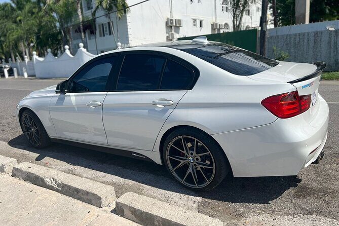 Private Luxury Transfers in Montego Bay  Reliable Services - Booking and Flexibility