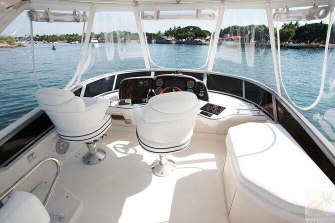 Private Luxury Yacht for up to 12 people - Who Should Book This Tour?