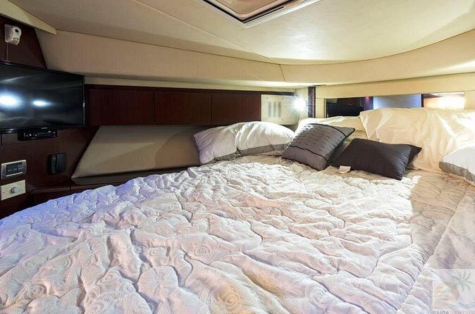 Private Luxury Yacht for up to 12 people - FAQs