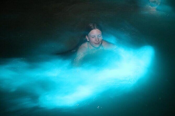 Private Martha Brae Raft and Luminous Lagoon Tour with Dinner - An Overview of the Tour Experience