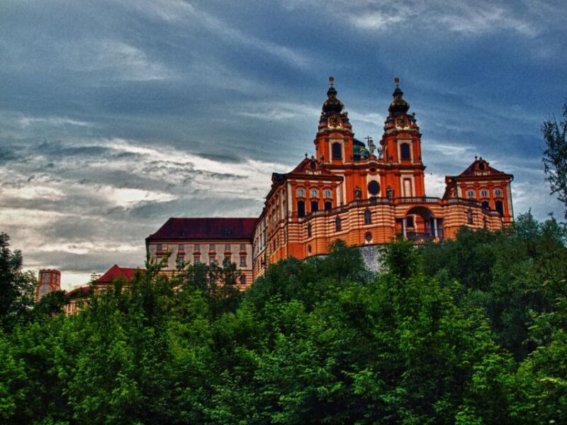Private Melk Hallstatt, Salzburg tour from Vienna - An In-Depth Look at the Tour