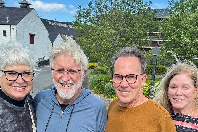 Private Mercedes Luxury Giants Causeway and Coastal Tour - Who Will Love This Tour?