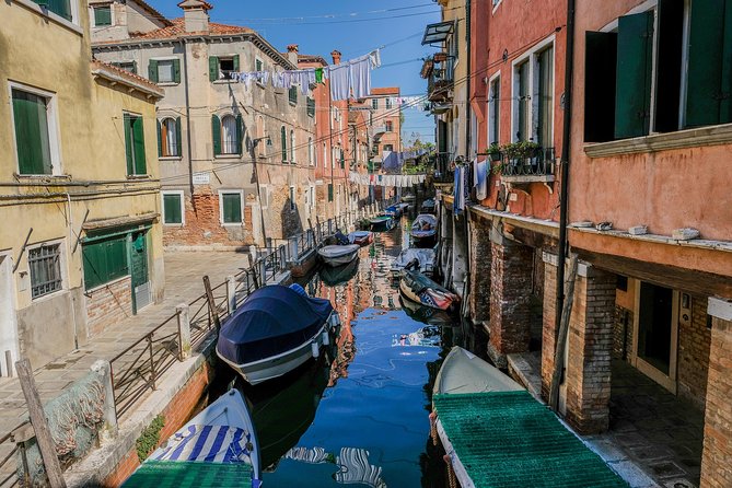 Private Mini Venice Photo Walk 2 Hours - Meeting Point and Accessibility