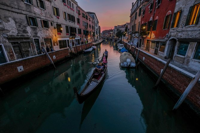 Private Mini Venice Photo Walk 2 Hours - Traveler Feedback and Recommendations