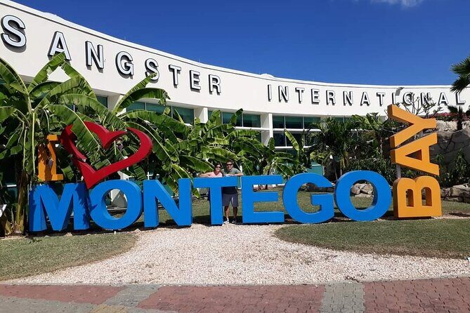 Private Montego Bay Airport Transfer to Hotels in Montego Bay - Key Points