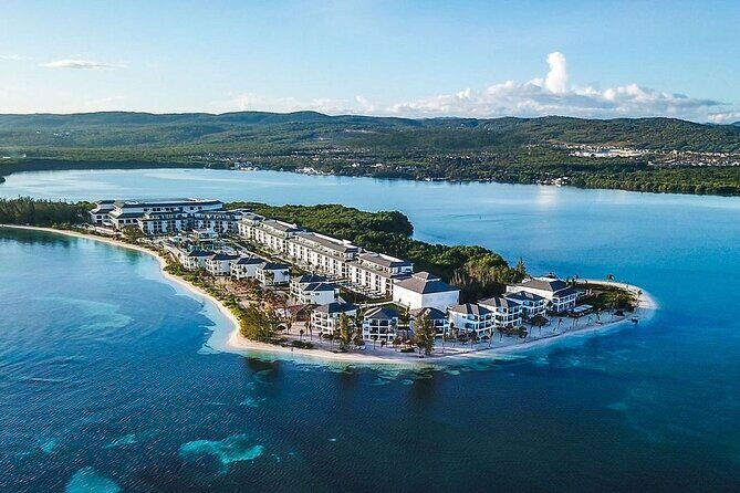 Private Montego Bay Airport Transfer to Montego Bay/Falmouth Area - The Sum Up