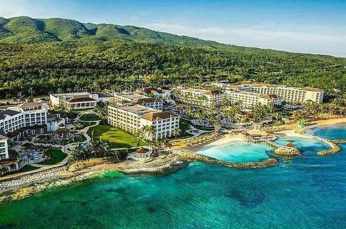 Private Montego Bay Jamaica Airport Transfer to Montego Bay Hotel - The Sum Up