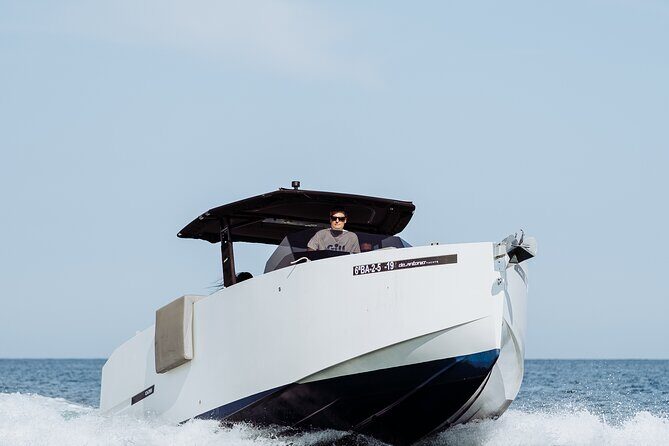 Private Motor Boat Experience in Barcelona - A Practical Breakdown of the Experience