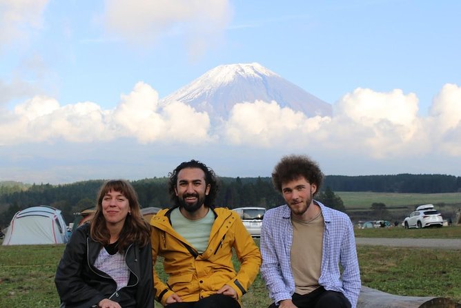 Private Mt Fuji Tour From Tokyo: Scenic BBQ and Hidden Gems - Meeting and Pickup