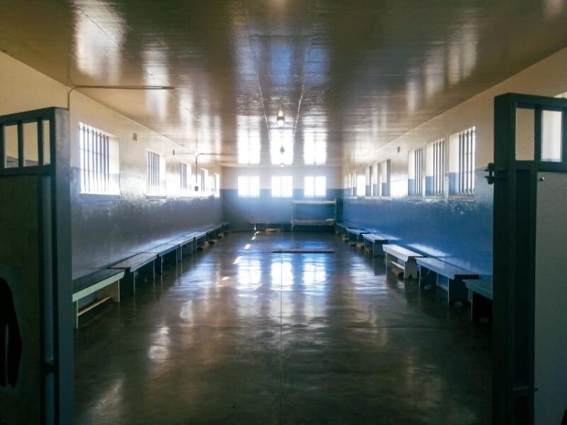 Private Multi-Day Tour to Table Mountain and Robben Island F - Included Services