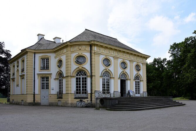 Private Munich Old Town and Nymphenburg Castle with Meal - Introducing the Private Munich Old Town and Nymphenburg Castle Tour