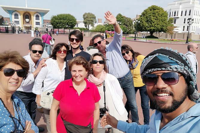 Private-Muscat City Tour (Half Day) - Meeting and Pickup
