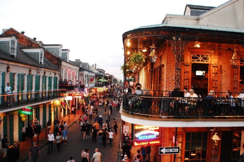 Private New Orleans Panoramic: With Drink and Souvenir - The Neighborhoods and Key Stops