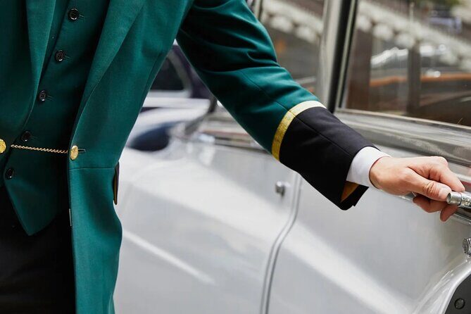 Private New York City Hotels Transfer to Airport - What You Can Expect from the Transfer Service